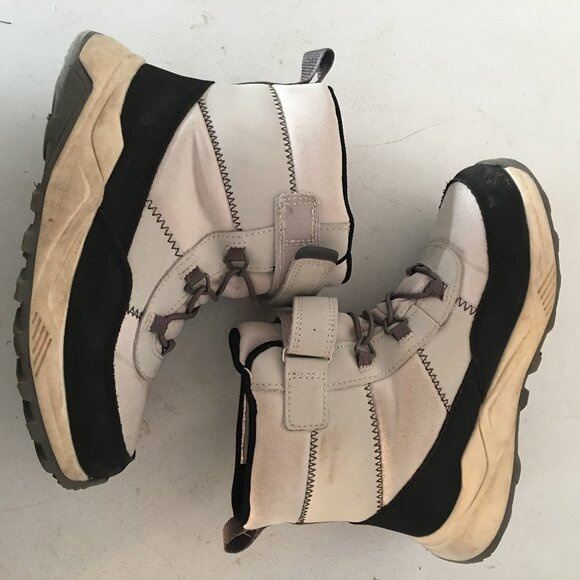 Cat & Jack Noah Winter Waterproof Gray Boots 13 - Picture 5 of 9